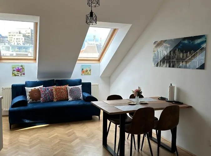 Apartment Klimatisiertes Dachgeschoss In Zentrum Wiens